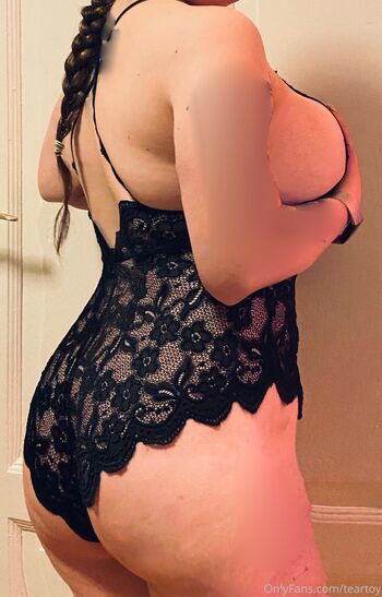 Carl / curvy_carly nude photo #34