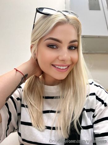 Curvy Jessic / curvy_jessicaa nude photo #30