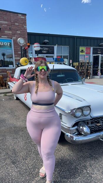 Curvy Kryst / curvy_krysta nude photo #3