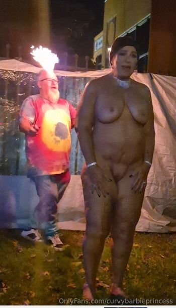 Butterfly Kisse / curvybarbieprincess nude photo #6