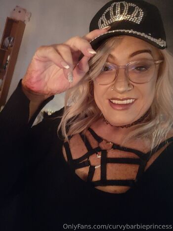 Butterfly Kisse / curvybarbieprincess nude photo #26