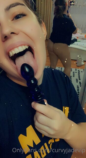 𝗖𝘂𝗿𝘃𝘆 𝗝𝗮𝗱𝗲 𝗕𝗶𝗴 𝗕𝗯 / curvyjadevip nude photo #33