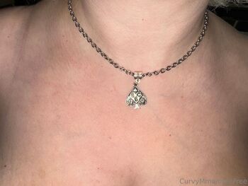 curvymmonroefre / curvymmonroefree nude photo #27