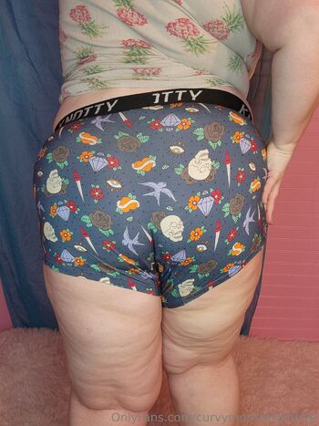 Curvymonstergir / curvymonstergirlfree nude photo #3