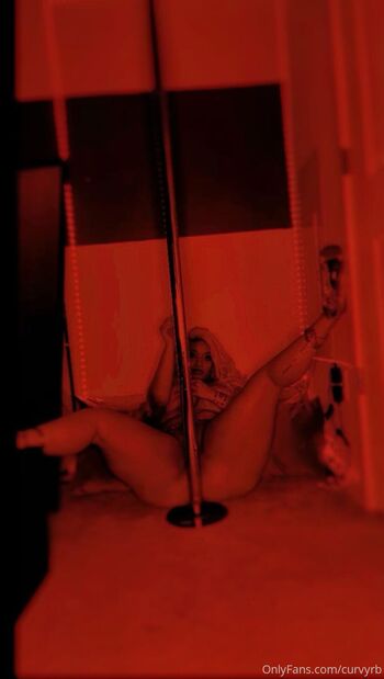 Shannon FT Me / curvyrb / therealshannon_m / curvyredbone nude photo #8