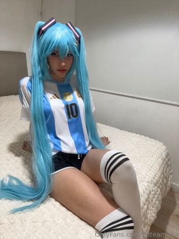 Amy / cuteamalia nude photo #2