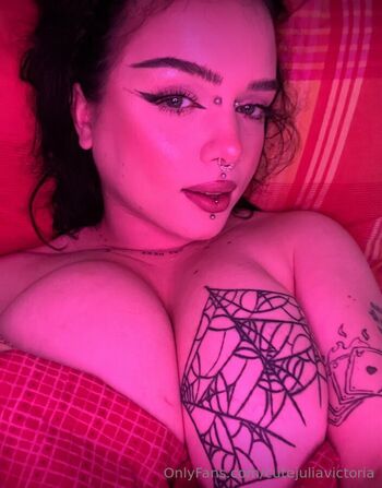 Julia / cutejuliavictoria nude photo #18