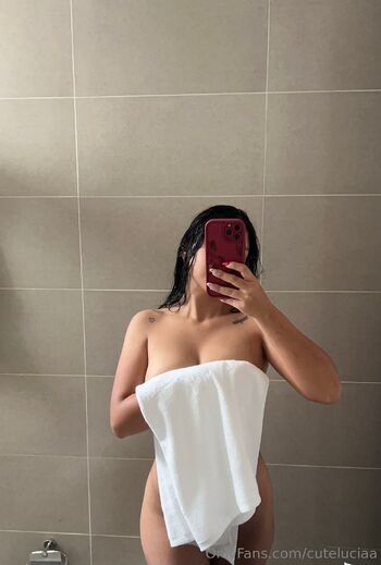 Lucia / cuteluciaa nude photo #6