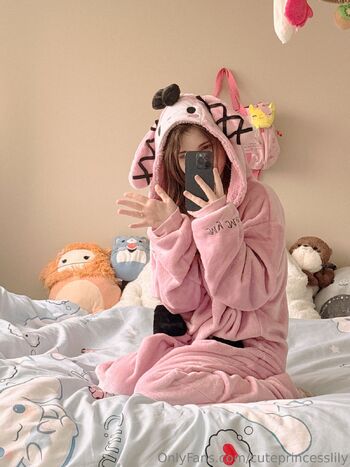 Sweet Heart Lily / cuteprincesslily nude photo #27