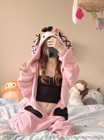 Sweet Heart Lily / cuteprincesslily nude photo #28