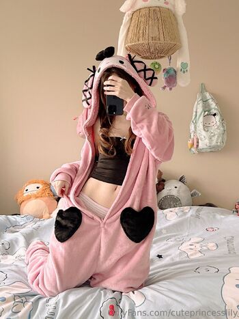 Sweet Heart Lily / cuteprincesslily nude photo #29