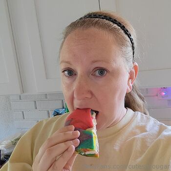 Cutesy Couga / cutesycougar nude photo #3