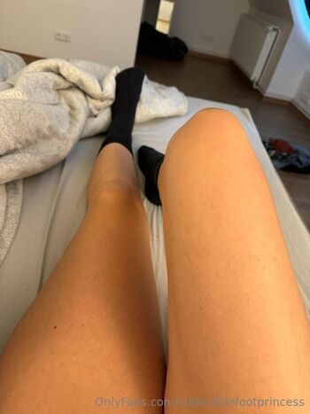 Goddess_Len / cutie.littlefootprincess nude photo #13