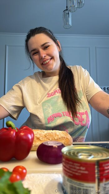 Your cutie eliza / cutie_cabani nude photo #19