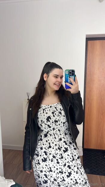 Eliza Caban / cutiecabani nude photo #22