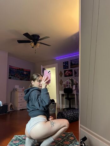 Kal / cutiekali nude photo #6