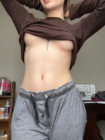 Kal / cutiekali nude photo #17