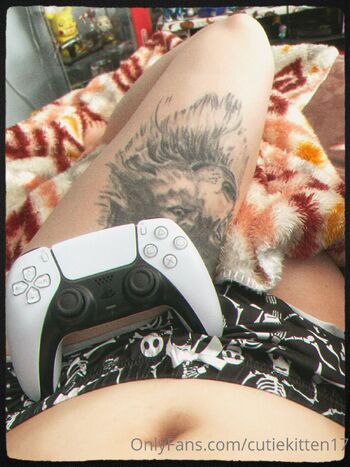 Kitte / cutiekitten17 nude photo #36