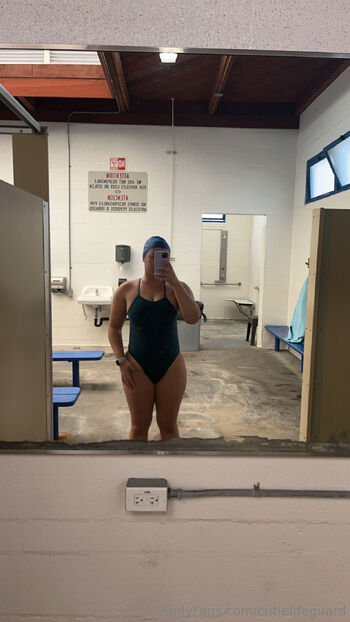 cutielifeguard (FREE / cutielifeguard nude photo #32