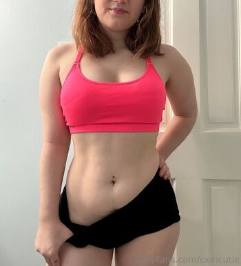 cuti / cxmcutie nude photo #5