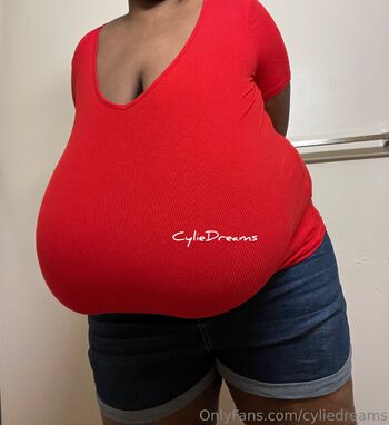 Cylie Dreams / cyliedreams nude photo #4