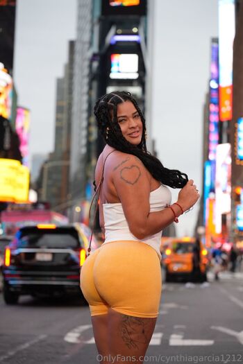 FATTEST PUSSY ON INTERNET / cynthiagarcia1212 nude photo #25