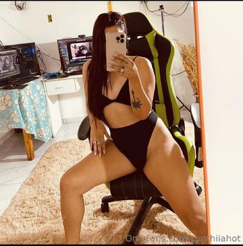 FanTasyGla / cynthiiahot / ciin_alvrz / cynthiiagirl / fantasyglam nude photo #37