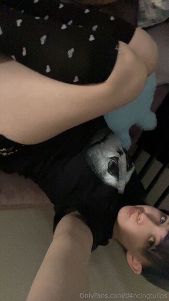 Luna Wol / d4ncingtulips nude photo #3