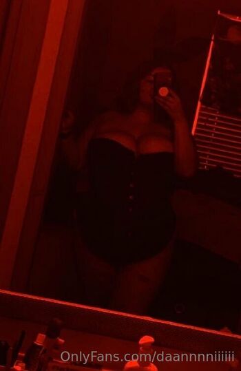 Daannnniiiii / daannnniiiiii nude photo #6