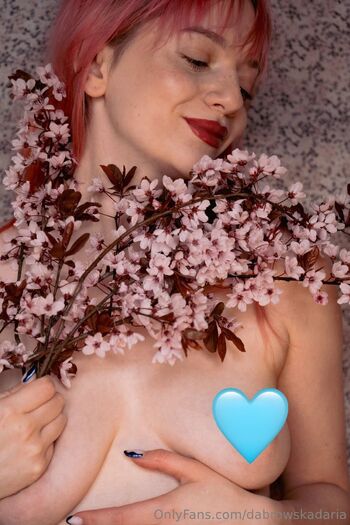 Daria Dąbrowsk / dabrowskadaria nude photo #11