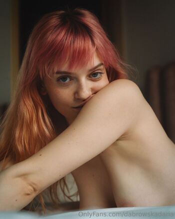 Daria Dąbrowsk / dabrowskadaria nude photo #12