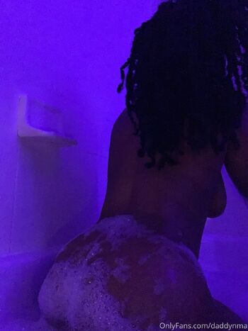 Mel / daddymel0 nude photo #3