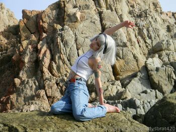 Nicole / daddysbrat420 nude photo #17