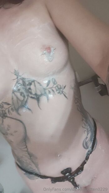 OnlyFans / daddyskitten0229 nude photo #24