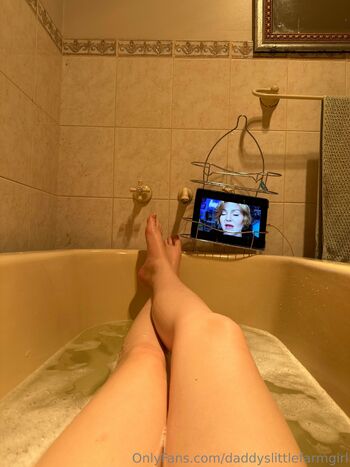 Daddys little cowgir / daddyslittlefarmgirl nude photo #8