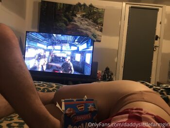 Daddys little cowgir / daddyslittlefarmgirl nude photo #37