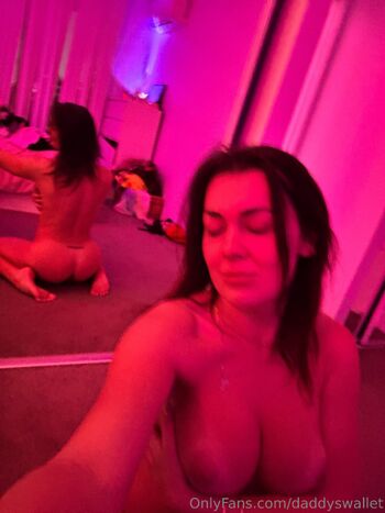 Daddys Walle / daddyswallet / itsjamjamx / daddyswalletx nude photo #38
