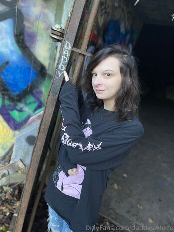 Abby Ros / daddyswhxre / xabbyrossx / stuftaminals nude photo #7