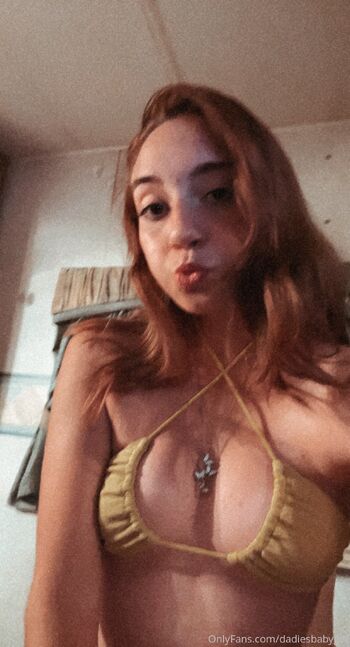 Dev / dadiesbabygirl nude photo #29