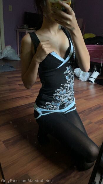 daedra ᡣ / daedrabeing nude photo #28