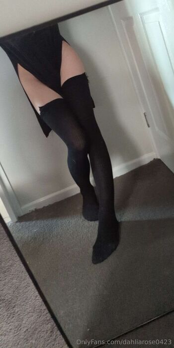 Dahlia Ros / dahliarose0423 nude photo #12