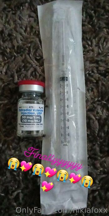 Dahlia Sky / dahliaskye / nikiafoxx nude photo #10