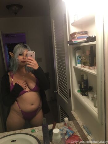 Daisy Dixo / dailydaisy nude photo #4