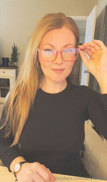 Seren / dailyserena nude photo #16