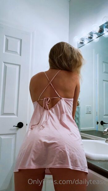 DailyTeas / dailytease nude photo #13