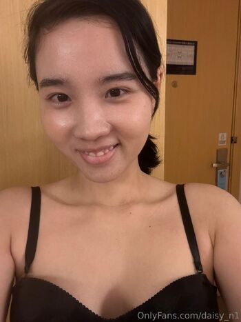Dais / daisy_n1 nude photo #16
