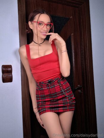 Dais / daisydarlin0 nude photo #11