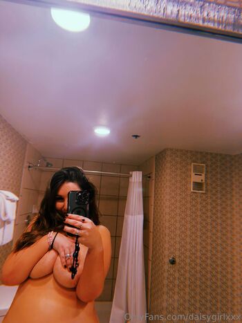 Dais / daisygirlxxx nude photo #17