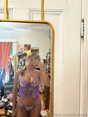 Daisy Har / daisyharttt nude photo #16