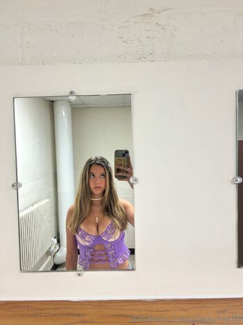 Daisy Har / daisyharttt nude photo #31